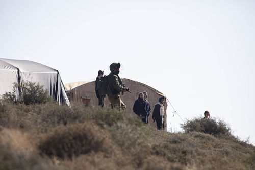 Pourquoi Israël est une colonie de peuplement et l'apartheid n'est qu'un des facteurs des systèmes d'oppression appliqués par les régimes coloniaux